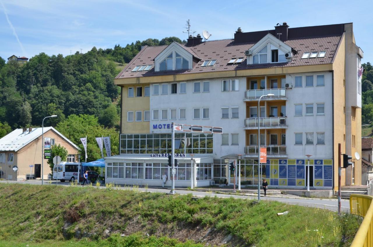 Motel New Sanatron Bosanski Novi Eksteriør bilde
