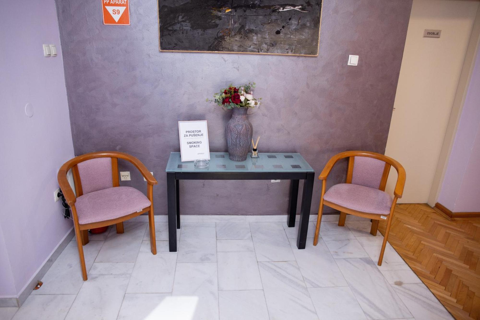 Motel New Sanatron Bosanski Novi Eksteriør bilde